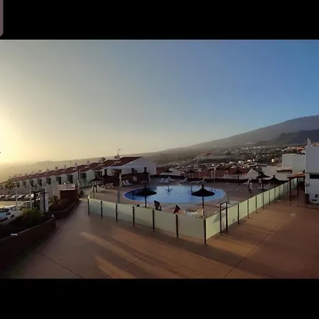 La Margarita Villas Canarias - Cocina Y Bano Compartidos Con El Propietario- Costa Adeje (Tenerife)